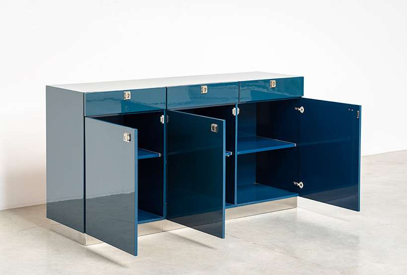 French sideboard blue high gloss lacquered Wood 1970s img 4