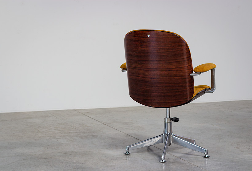 Italian desk chair design by Ico Parisi for Mobili Italiani Moderni 1960 img 6