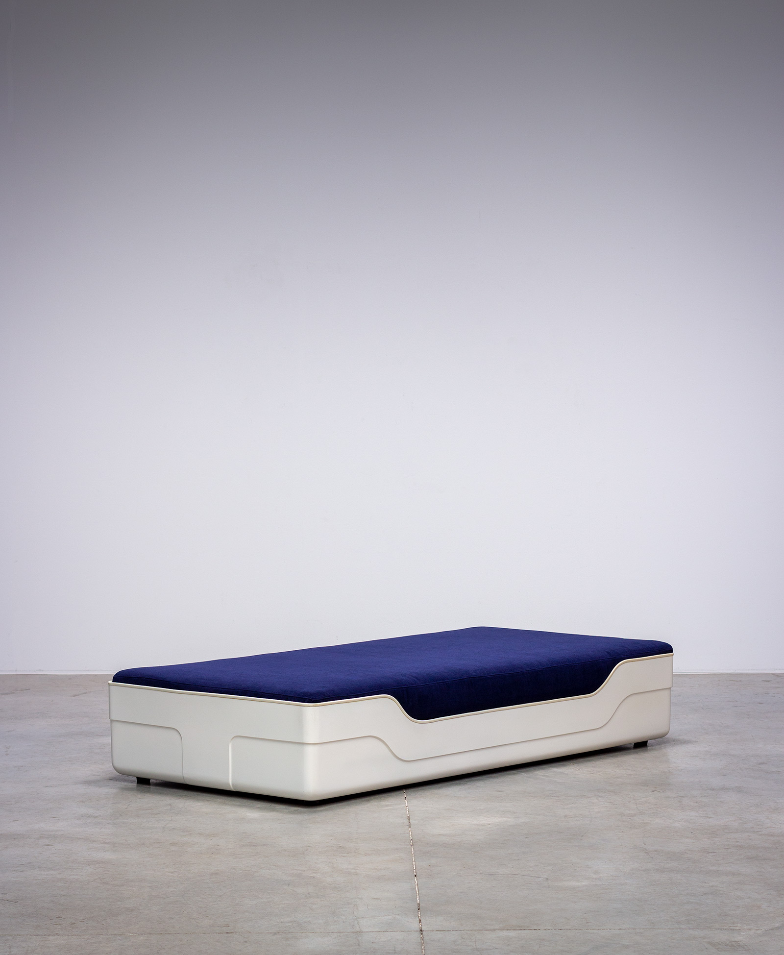 Marc Berthier daybed from the Ozoo collection 1968 Roche Bobois