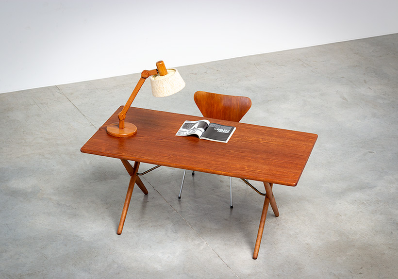 Master cabinetmaker Andreas Tuck AT-303 dining table design by Hans Wegner img 9