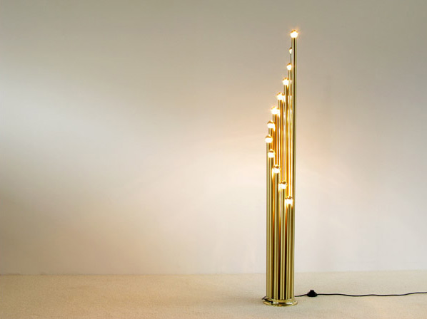 Modern Brass floorlamp with 12 golden bulbs