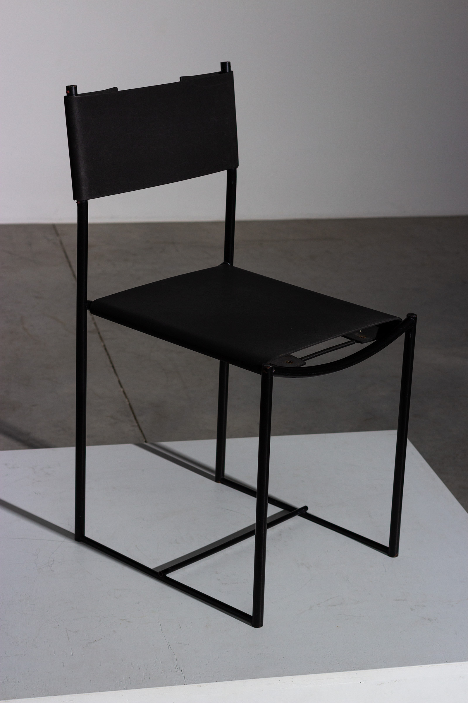Pair of Giandomenico Belotti black Spaghetti chairs 1979 img 9