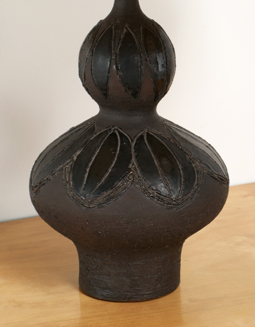 Perignem Brown and Black ceramic table lamp img 5
