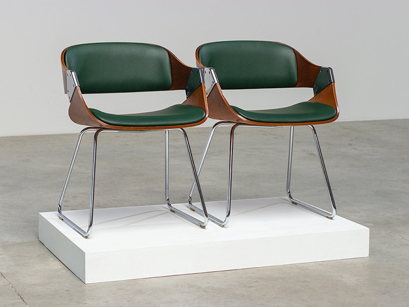 Set of three dining chairs by Rudi Verelst for Novalux 1960 img 7