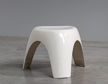 Sori Yanagi Mid Century Japanse Elephant Stool Habitat