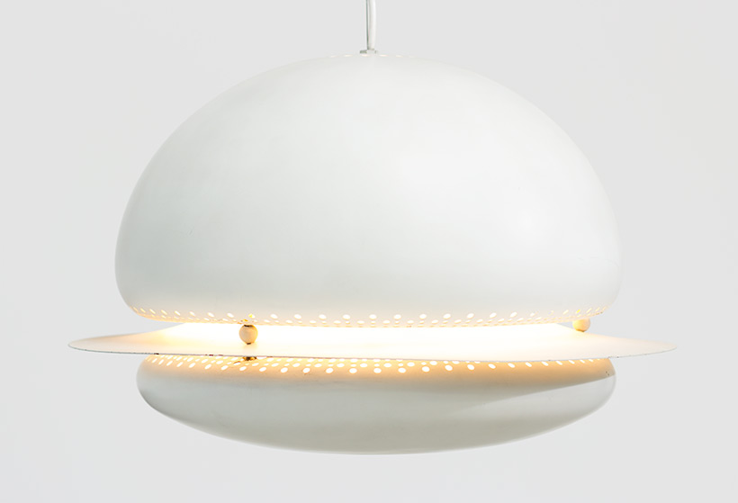 Tobia Scarpa white Nictea pendant lamp Flos 1960 img 9